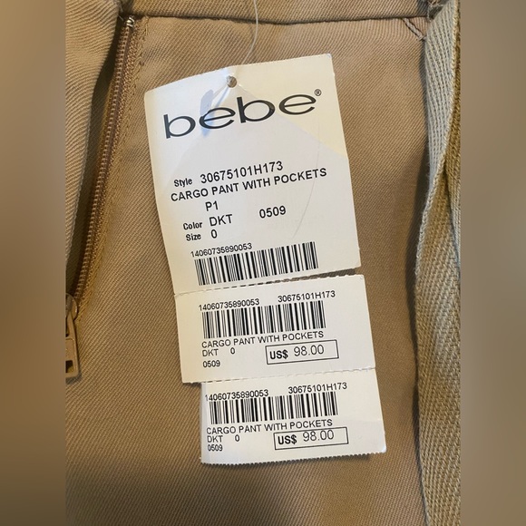 BEBE Cropped Silk Blend Cargo Style Pants in Sand .. SIZE 0 (XS) - Picture 12 of 14